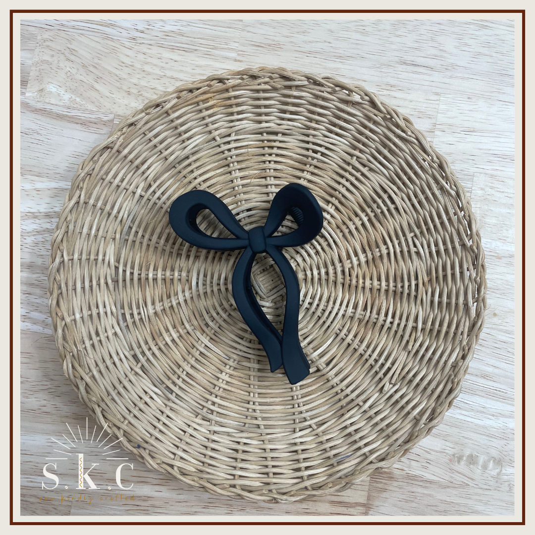 Black Bow Hair Claw Clip