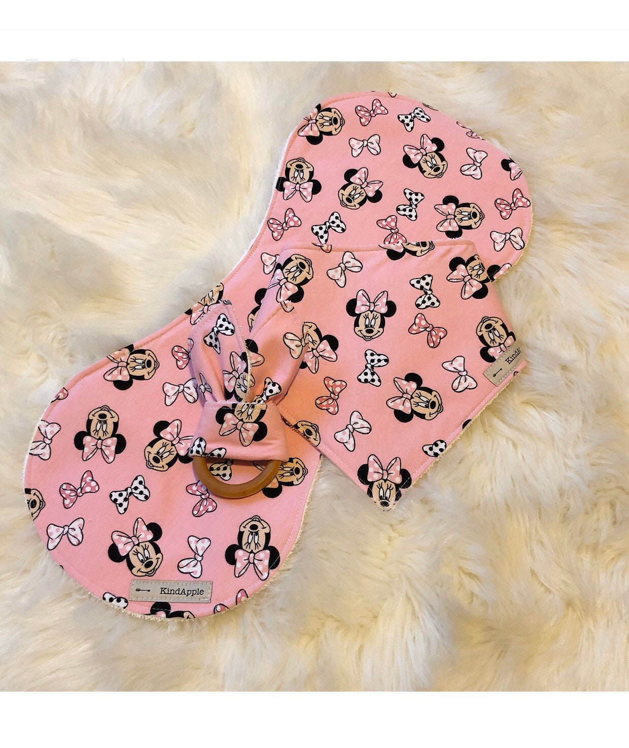 Pink Minnie Bib Set